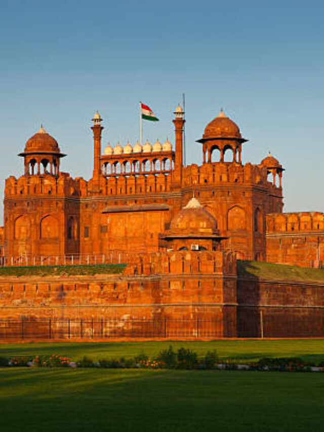 10 AMAZING FACTS ABOUT RED FORT