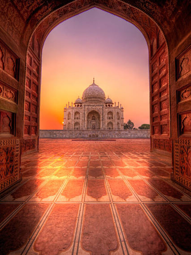 TAJ MAHAL SECRETS AND IT’S BEAUTY